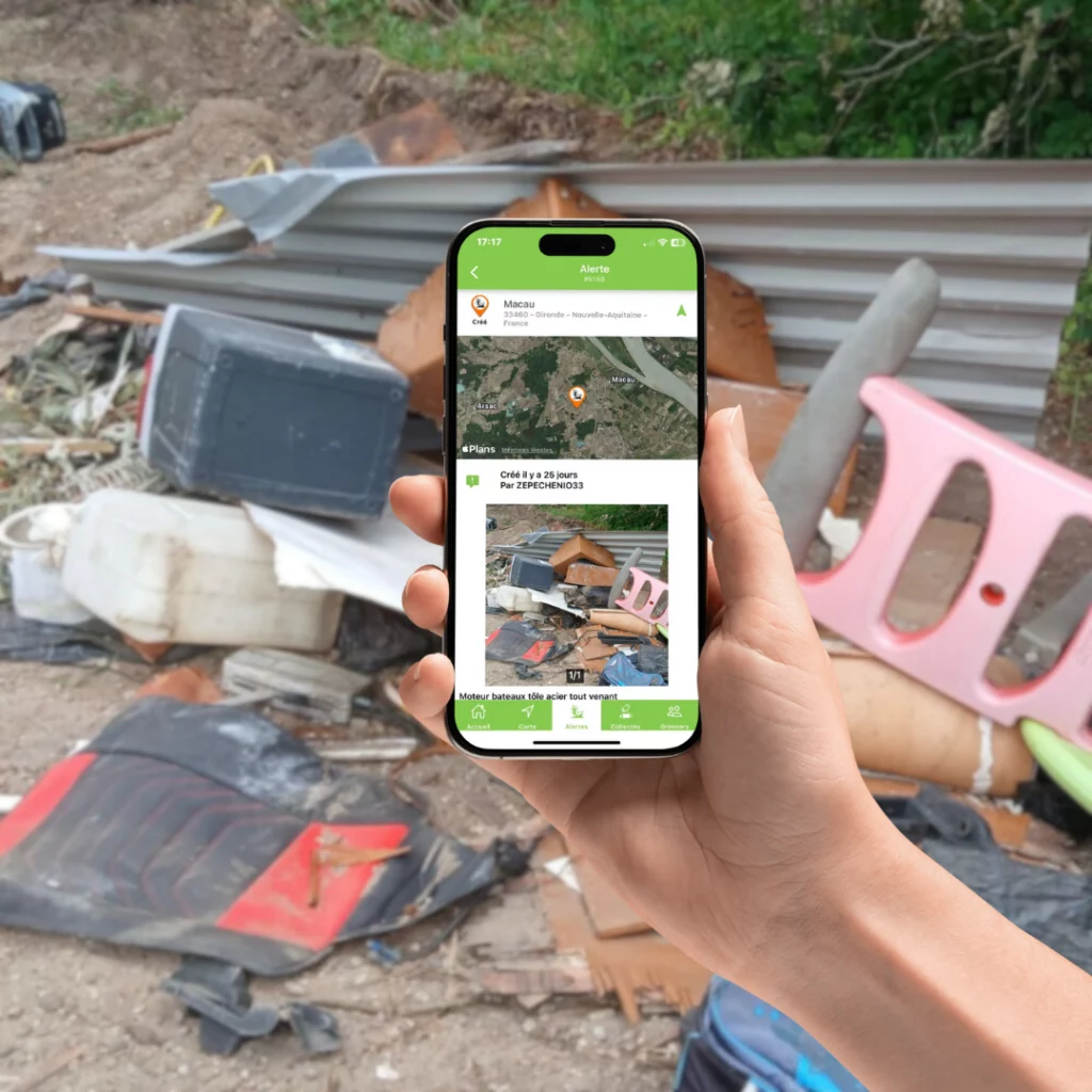 Une personne qui signale une décharge sauvage sur l'application mobile Clean4green Une personne qui signale une décharge sauvage sur l'application mobile Clean4green